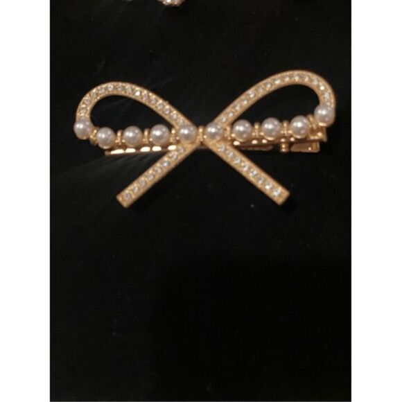 Hair Clips Set of 4 Pearls & Rhinestones Party Holidays - Picture 6 of 9